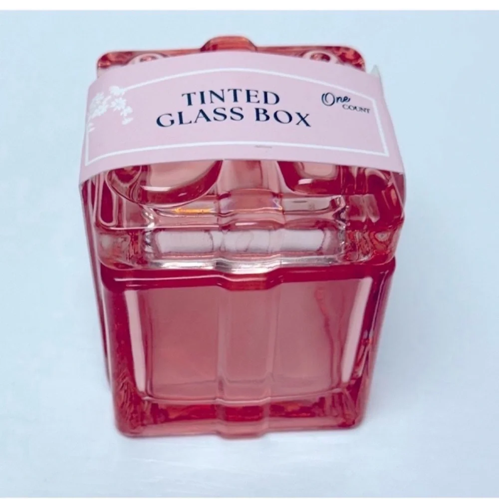 New Target Bullseye Playground Tinted Glass Pink Lidded Box with Bow, Spring